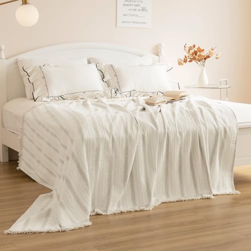 KaviKon Boho Sofa Cover for Dogs with Tassels